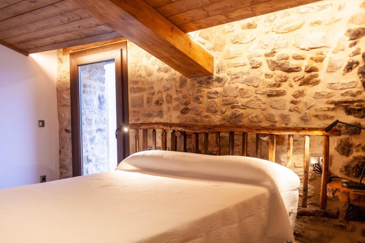 Casa Sanui. Apartaments Turistics Rurals Estorm Экстерьер фото