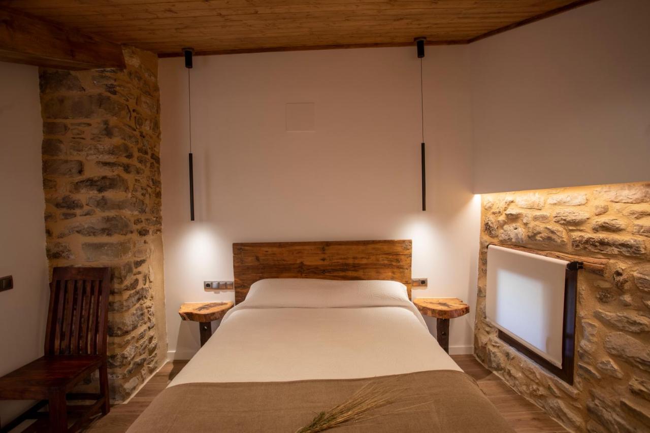 Casa Sanui. Apartaments Turistics Rurals Estorm Экстерьер фото